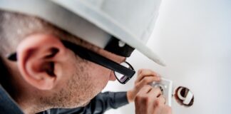 Jak dobrać kask na narty?