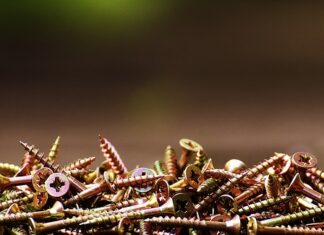 Czy można grać we Wkrętach WB klasie?