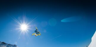 Co pod kurtkę snowboardową?