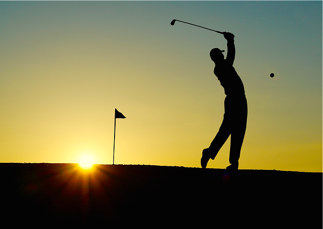 Jak zlikwidować golf w sukience? Jak zlikwidować golf w sukience?